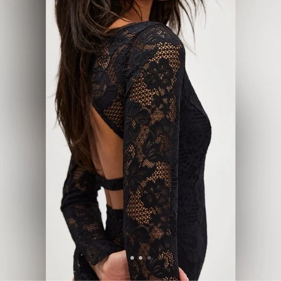 Free People Intimately Perfectly Fine Floral Lace Mauve Bodysuit - Picture 4 of 8